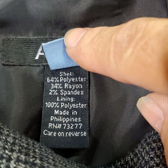 2/$15 SALE NwT Apt 9 skirt,size 10 - Picture 5 of 5